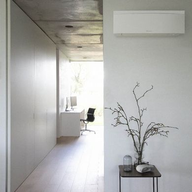 Кондиционер Daikin Emura FTXJ20AW/RXJ20A