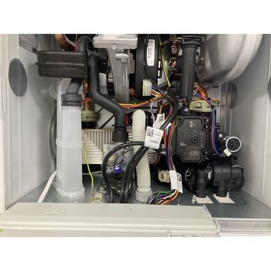Газовий котел Bosch Condens GC1200W 32 C 23 конденсаційний