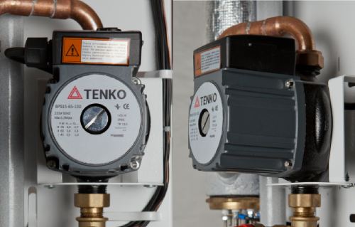 Циркуляційний насос Tenko в електрокотлі Тенко Стандарт 6 кВт 380В d (насос Tenko)